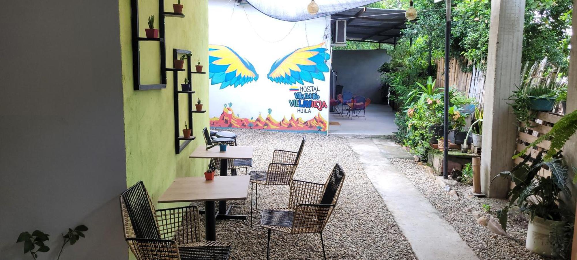 Hostal Villa Del Rio Las Brisas Villavieja Esterno foto