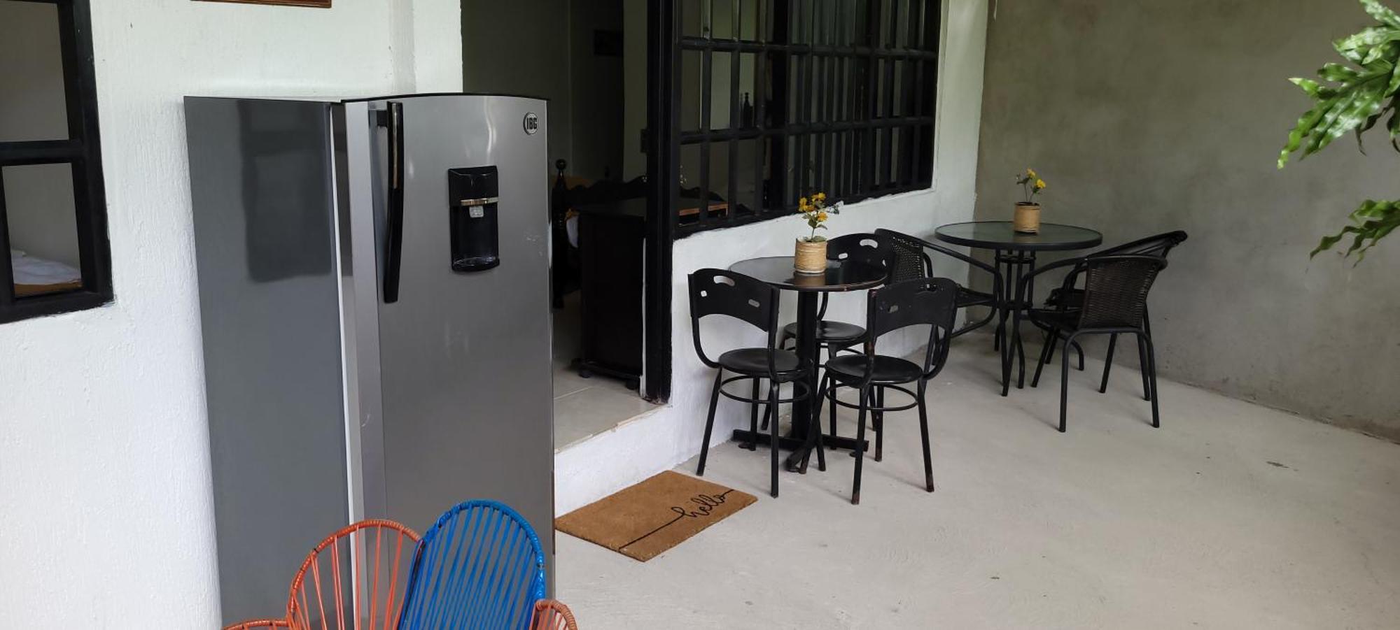 Hostal Villa Del Rio Las Brisas Villavieja Esterno foto